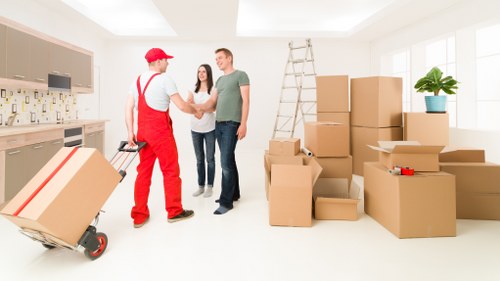 Commercial moving truck support for businesses in Lambeth