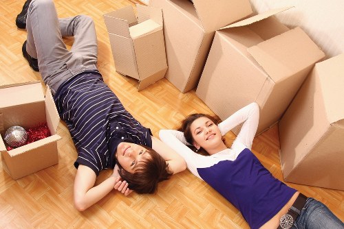 Packing and preparing items for storage in Lambeth